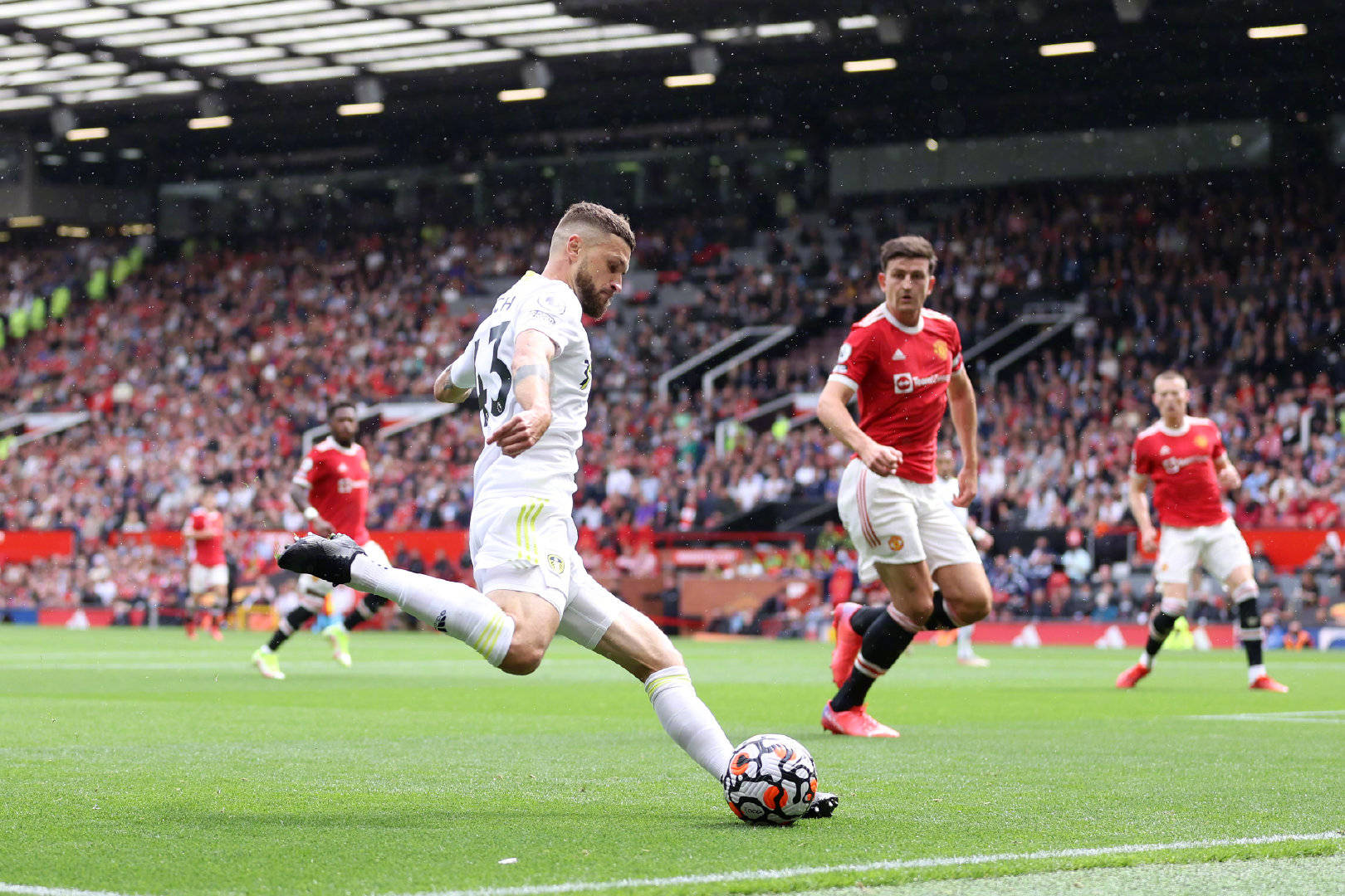 頭頂對方球 頭頂對方球